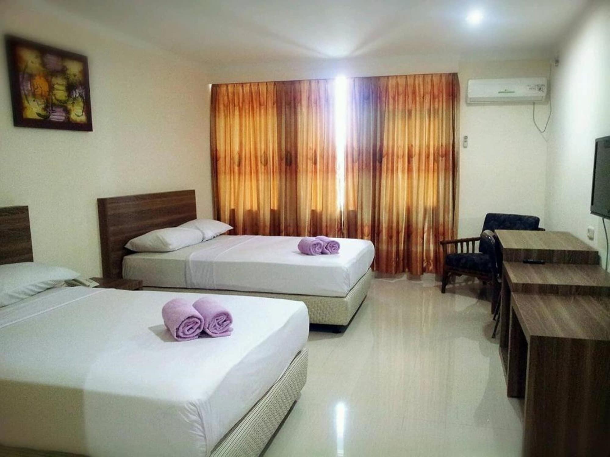 Hotel Banyuwangi Sintera Yakarta Exterior foto