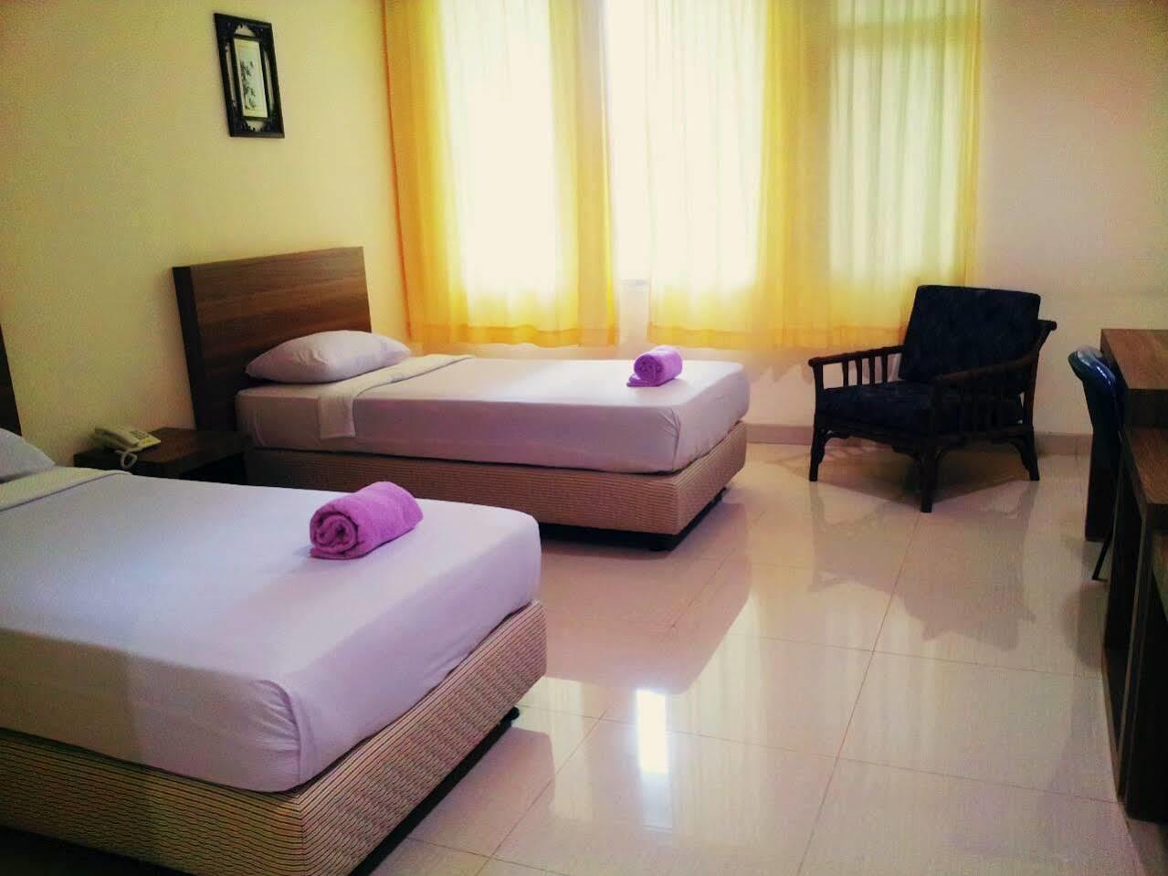 Hotel Banyuwangi Sintera Yakarta Exterior foto